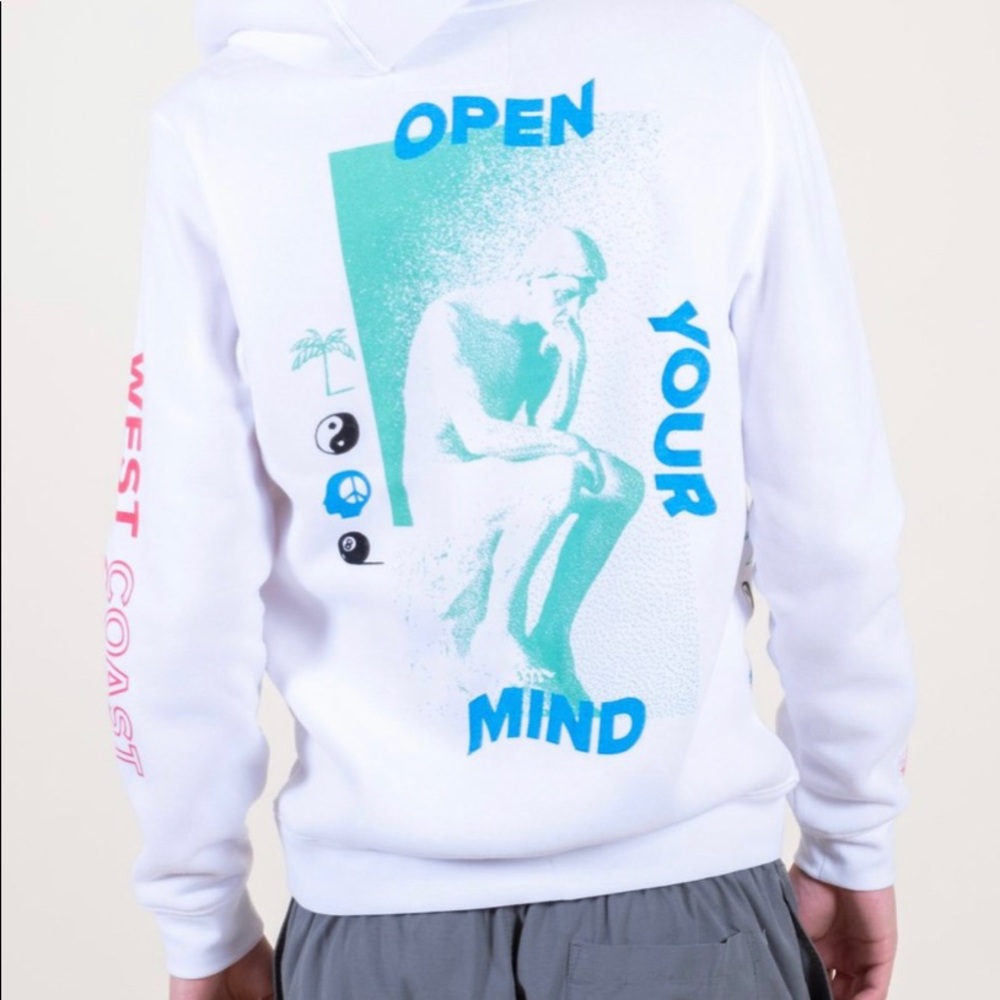 Broklen cloth hoodie